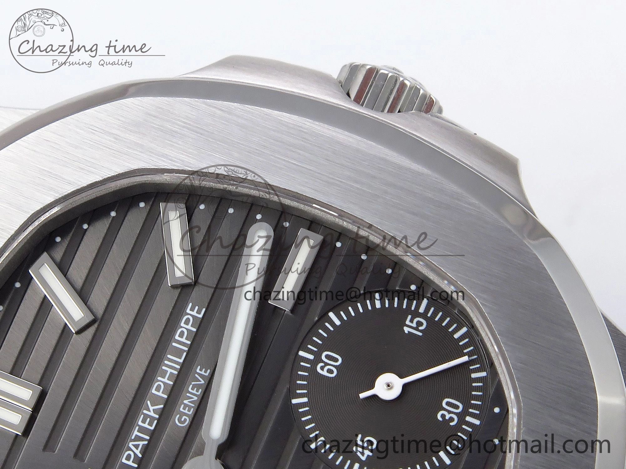 Nautilus 5712 SS PPF 1:1 Best Edition Gray Dial on Black Leather Strap A240 Super Clone V2