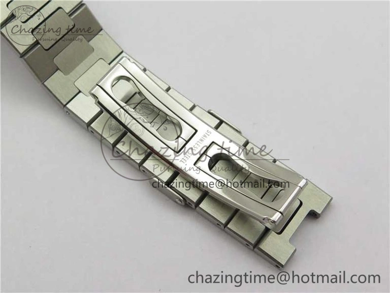 Nautilus 5726 Complicated SS GRF 1:1 Best Edition White Textured Dial on SS Bracelet A324 V3