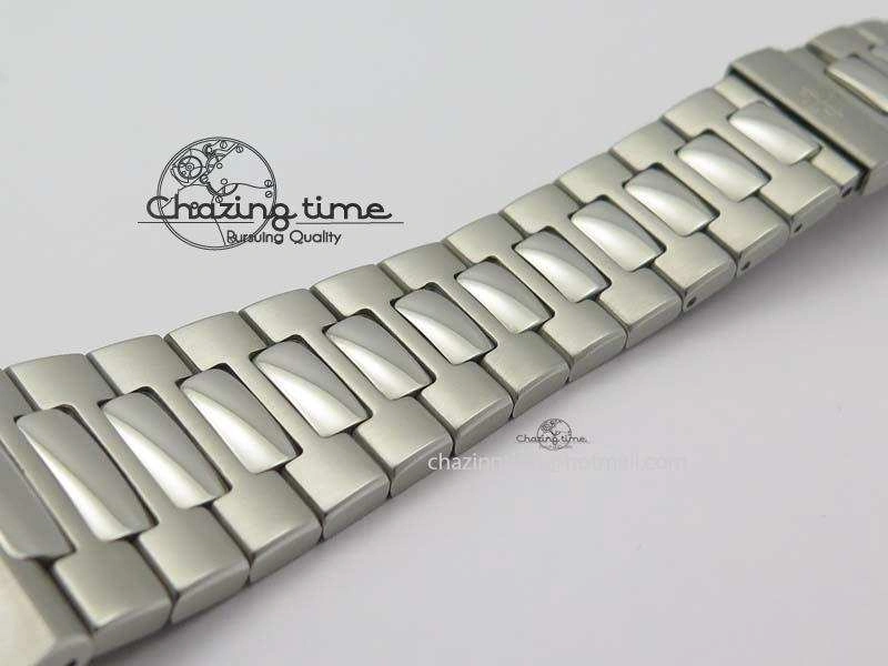 Nautilus 5726 Complicated SS Gray Textured Dial On SS Bracelet A324