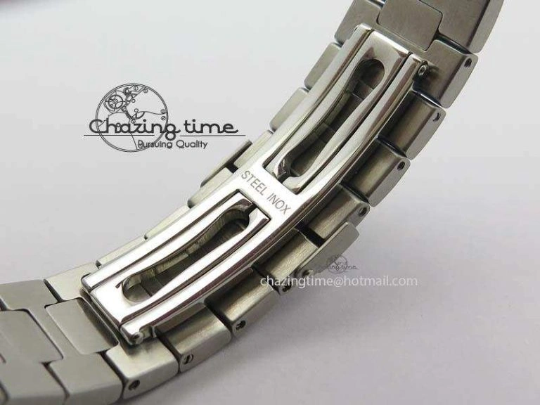 Nautilus 5726 Complicated SS Gray Textured Dial On SS Bracelet A324