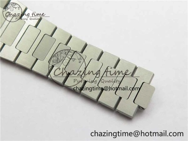 Nautilus 5726 Full Function SS PPF 1:1 Best Edition Gray Dial on SS Bracelet A324