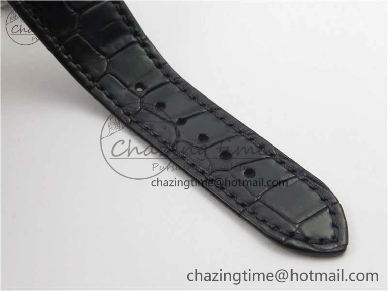 Nautilus 5726 PF Best Edition Gray Dial Working Annual Calendar On Black Croco Leather Strap A.324