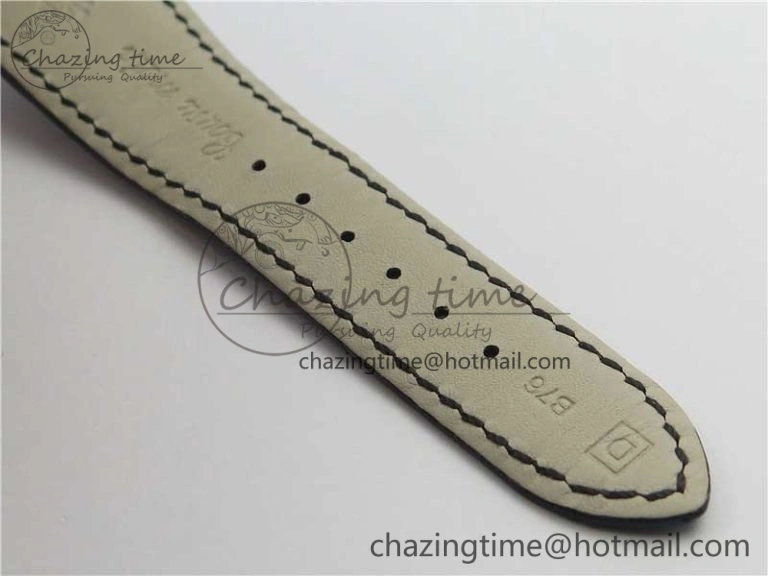 Nautilus 5726 PF Best Edition Gray Dial Working Annual Calendar On Black Croco Leather Strap A.324