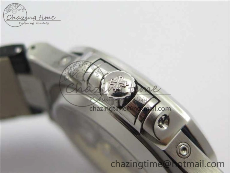 Nautilus 5726 PF Best Edition Gray Dial Working Annual Calendar On Black Croco Leather Strap A.324