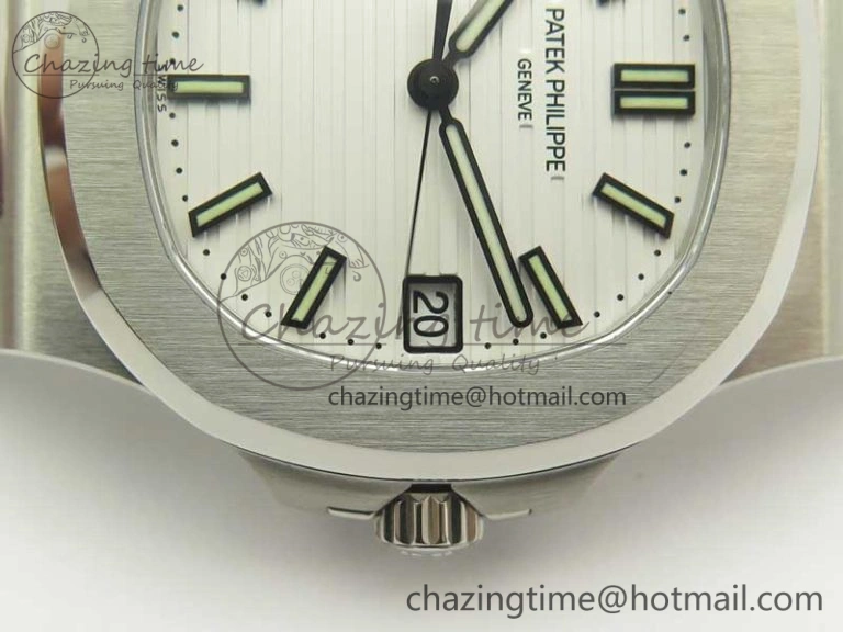 Nautilus Jumbo 5711 MKF 1:1 Best Edition White Textured Dial on SS Bracelet A324 Clone V5