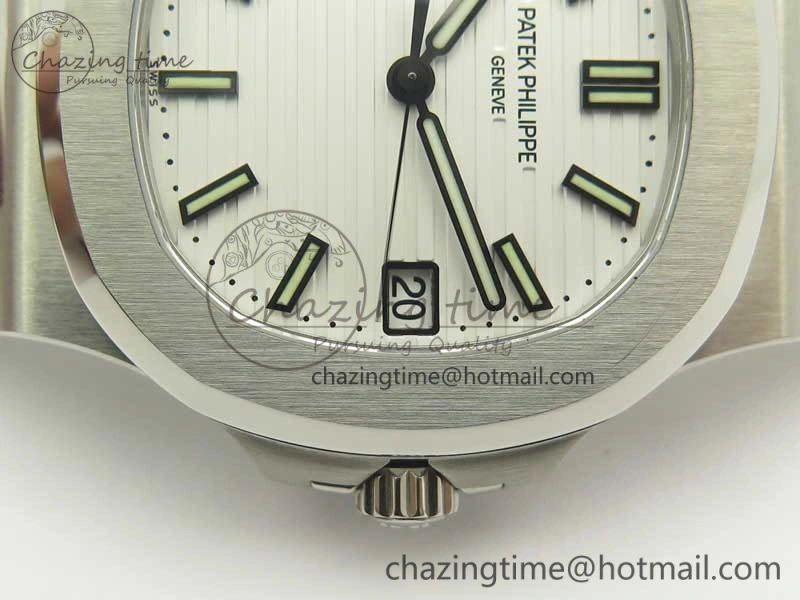 Nautilus Jumbo 5711 MKF 1:1 Best Edition White Textured Dial on SS Bracelet A324 Clone V5