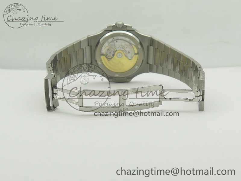 Nautilus Jumbo 5711 MKF 1:1 Best Edition White Textured Dial on SS Bracelet A324 Clone V5