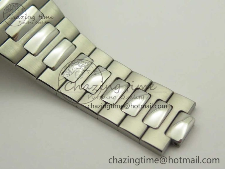 Nautilus Jumbo 5711 MKF 1:1 Best Edition White Textured Dial on SS Bracelet A324 Clone V6