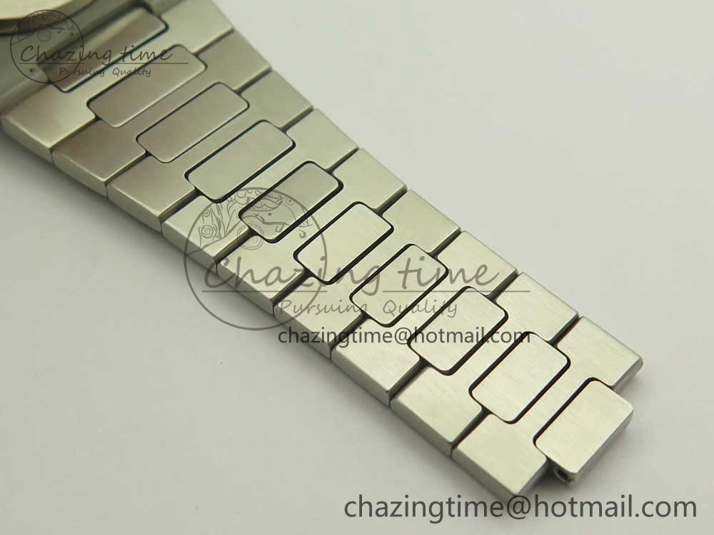 Nautilus Jumbo 5711 MKF 1:1 Best Edition White Textured Dial on SS Bracelet A324 Clone V6