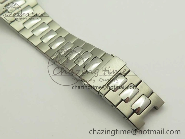 Nautilus Jumbo 5711 MKF 1:1 Best Edition White Textured Dial on SS Bracelet A324 Clone V6