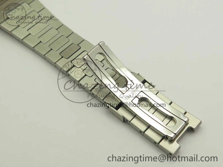Nautilus Jumbo 5711 MKF 1:1 Best Edition White Textured Dial on SS Bracelet A324 Clone V6