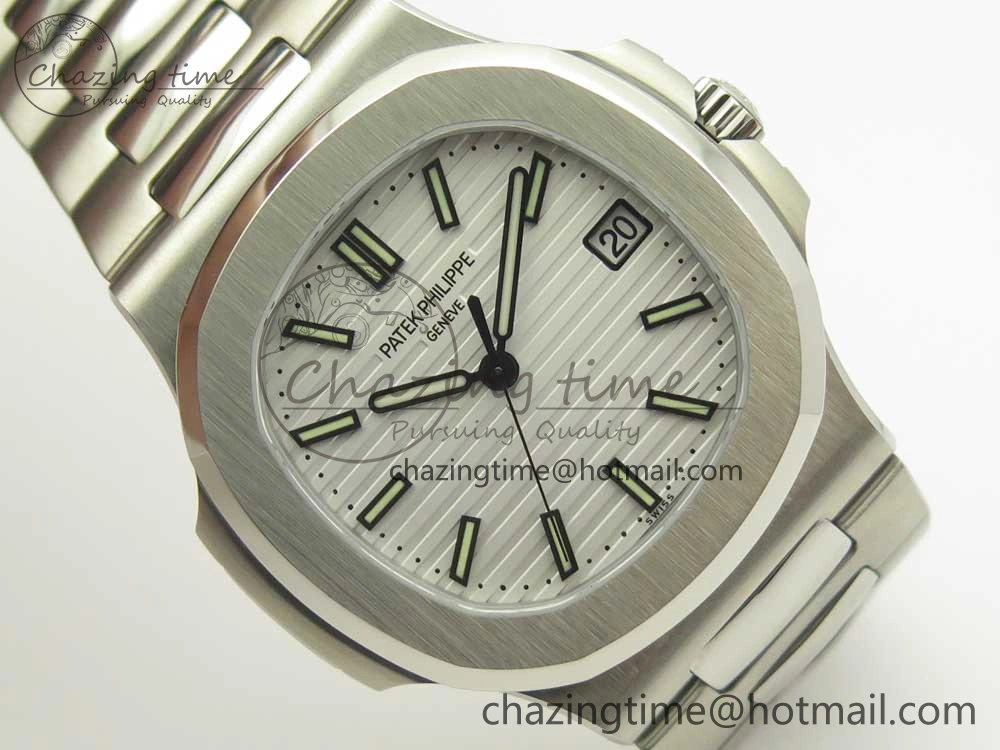 Nautilus Jumbo 5711 MKF 1:1 Best Edition White Textured Dial on SS Bracelet A324 Clone V6