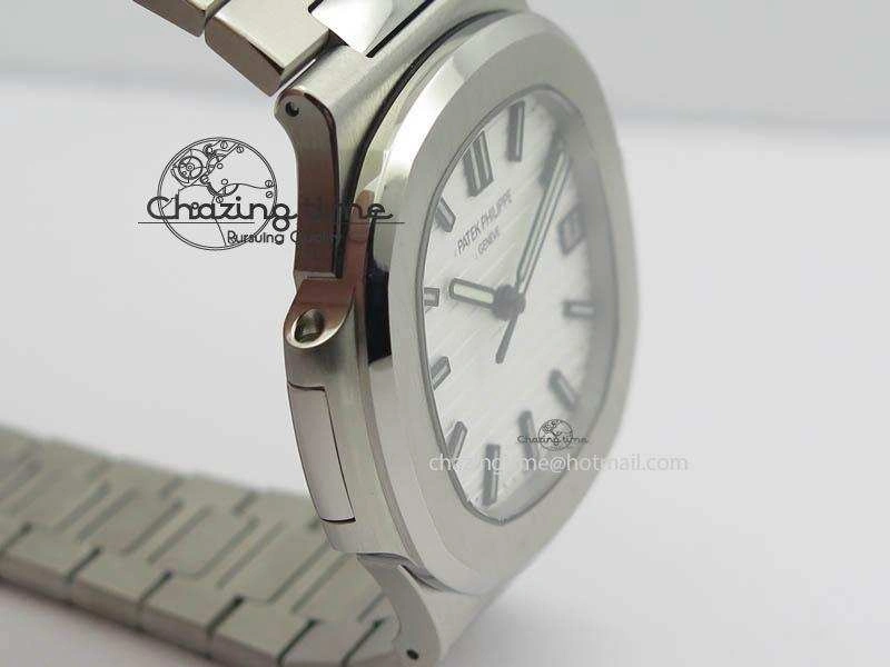 Nautilus Jumbo 5711 PF 1:1 Best Version White Dial On SS Bracelet A324 Clone