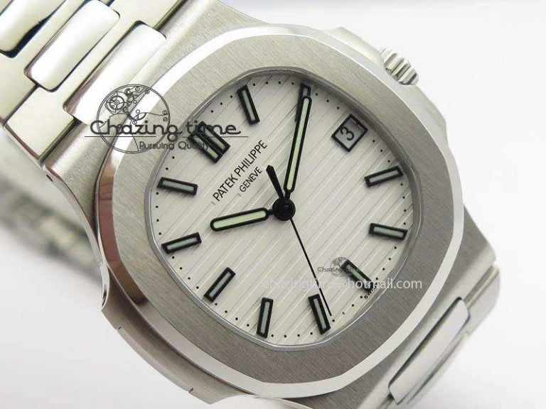 Nautilus Jumbo 5711 PF 1:1 Best Version White Dial On SS Bracelet A324 Clone