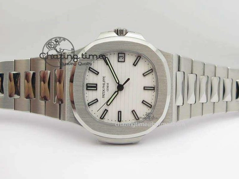 Nautilus Jumbo 5711 PF 1:1 Best Version White Dial On SS Bracelet A324 Clone