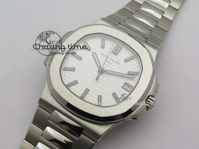 Nautilus Jumbo 5711 PF 1:1 Best Version White Dial On SS Bracelet A324 Clone