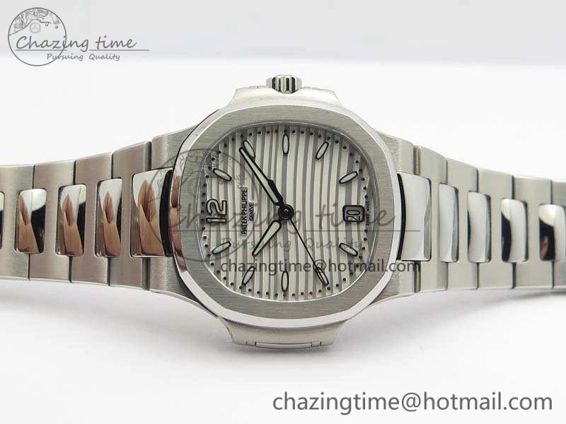 Nautilus Jumbo Ladies 7018 PF 1:1 Best Edition White Textured Dial On SS Bracelet A324 Clone