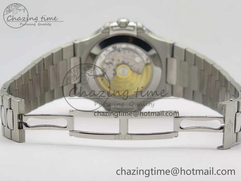 Nautilus Moonphase SS KMF Gray Dial On SS Bracelet Calendar Movement V2