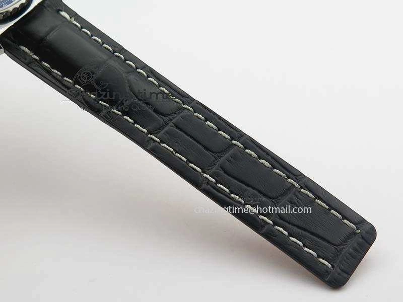 Navitimer 01 SS Gray Dial On Black Leather Strap A7750