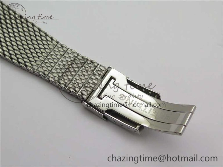 Navitimer 1 41mm SS B50 White Dial on SS Bracelet A7750