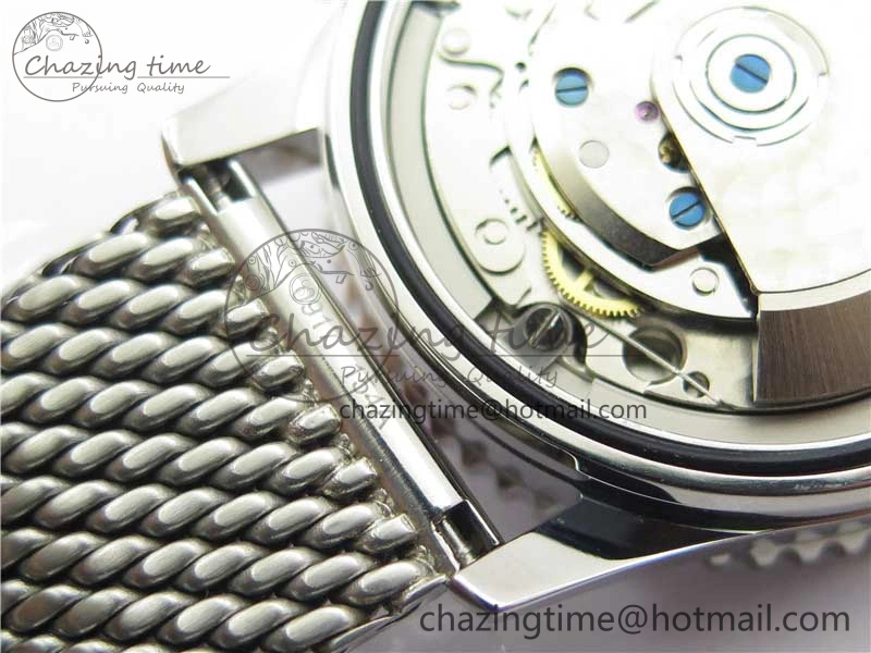 Navitimer 1 41mm SS B50 White Dial on SS Bracelet A7750