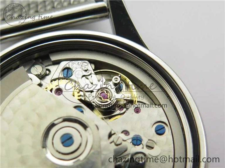Navitimer 1 41mm SS B50 White Dial on SS Bracelet A7750