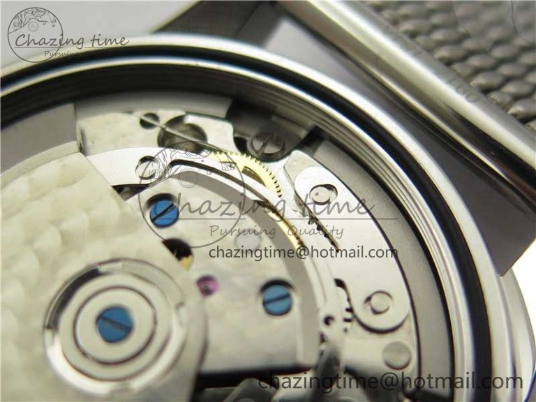 Navitimer 1 41mm SS B50 White Dial on SS Bracelet A7750