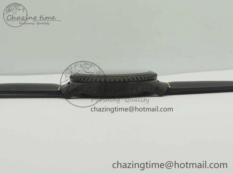 Navitimer 8 Automatic 41mm Black Steel ZF 1:1 Best Edition Black Dial on Black Leather Strap A2824