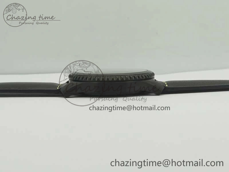 Navitimer 8 Automatic 41mm Black Steel ZF 1:1 Best Edition Black Dial on Black Leather Strap A2824
