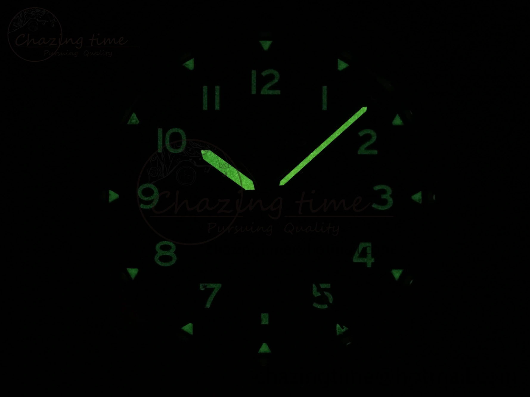 Navitimer 8 Automatic 41mm PVD TF 1:1 Best Edition Green Dial on Green Nylon Strap A2824