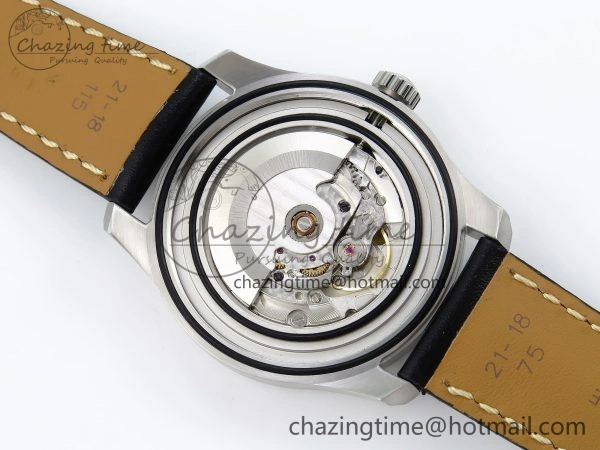 Navitimer 8 Automatic 41mm SS TF 1:1 Best Edition Black Dial on Black Leather Strap A2824