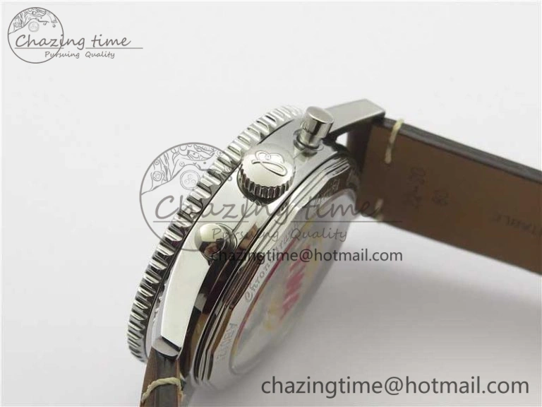 Navitimer B01 Chronograph 43 TWA Edition SS OXF White Dial Steel Markers on Brown Leather Strap A7750