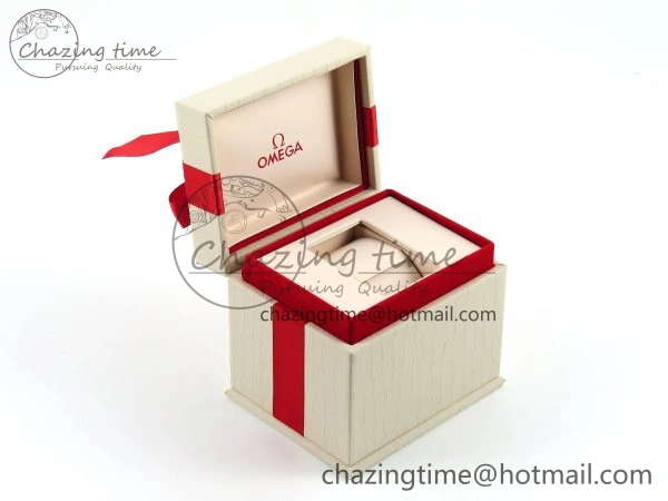 OMEGA GIFT BOXSET WITH PAPERS AND CARDS