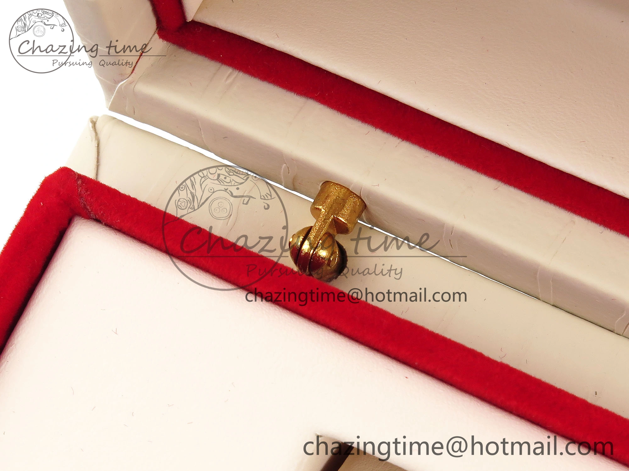 OMEGA GIFT BOXSET WITH PAPERS AND CARDS