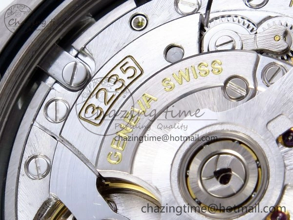 OYSTER PERPETUAL 124300 41MM VSF 1:1 BEST EDITION 904L STEEL GREEN DIAL VS3235