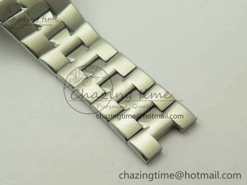 Overseas 2000V SS 3AF Best Edition Blue Dial On SS Bracelet A1120