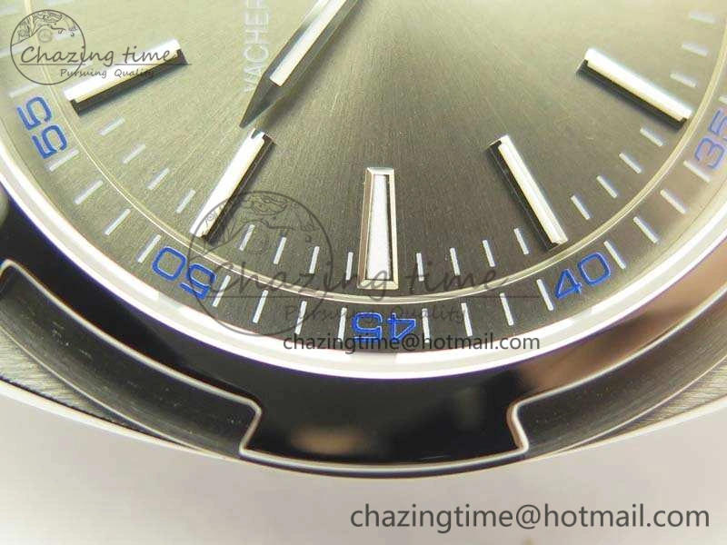 Overseas 2000V SS 3AF Best Edition Gray Dial On SS Bracelet A1120