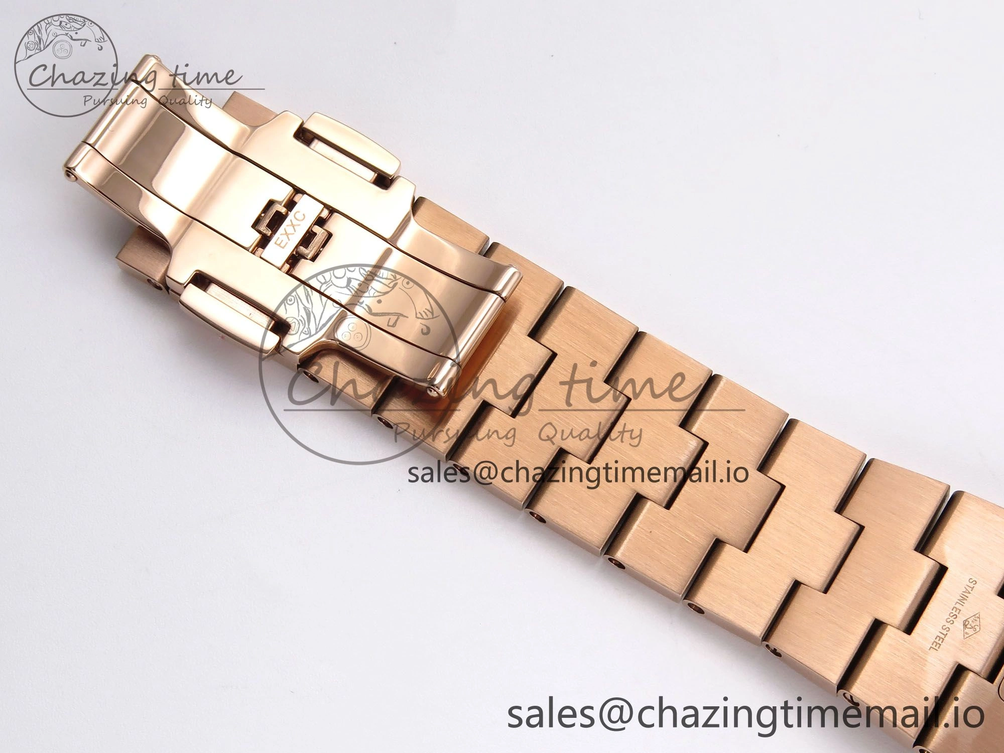 Overseas 4500V RG 8F 1:1 Best Edition Blue Dial on RG Bracelet A5100