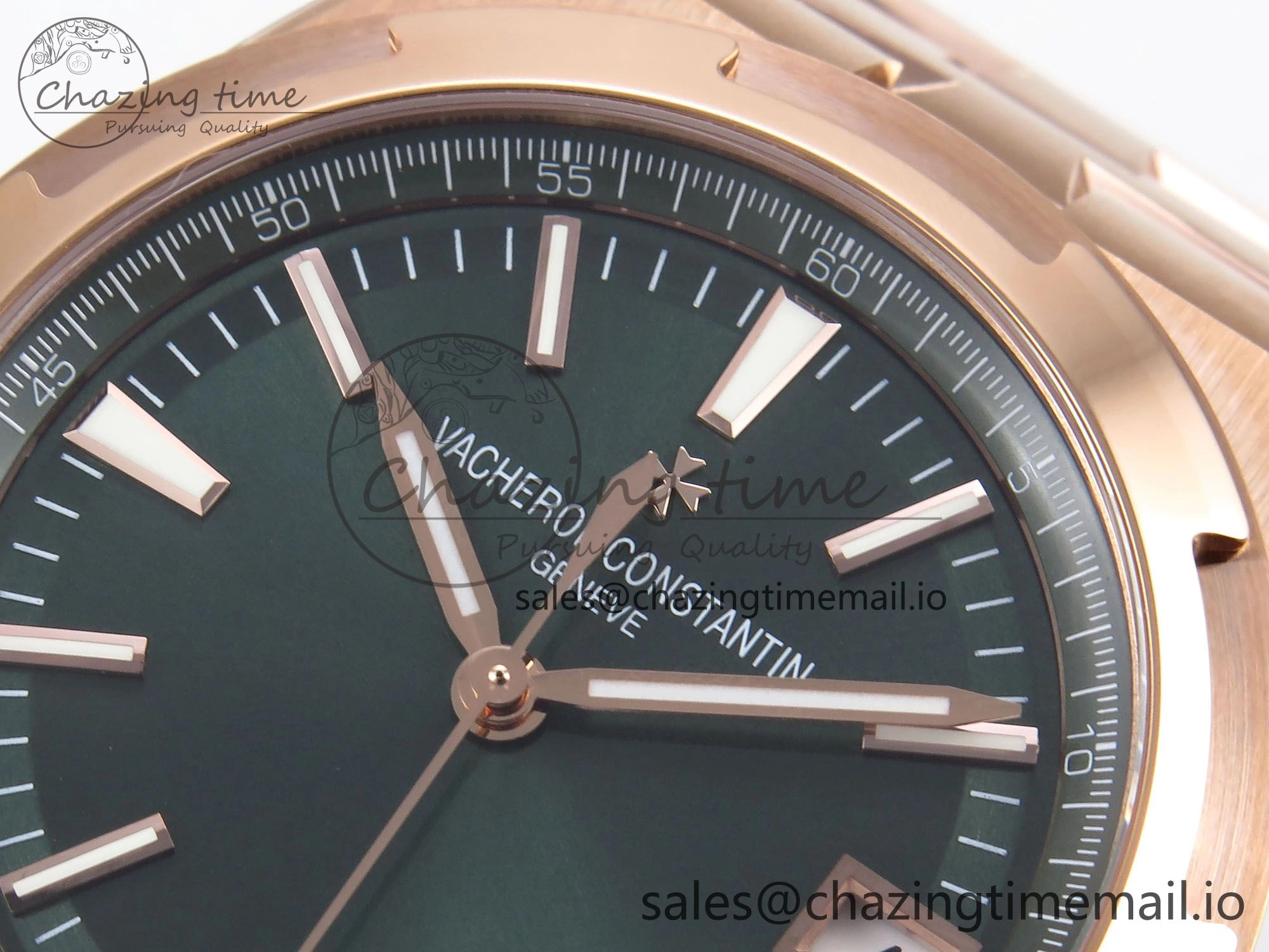 Overseas 4500V RG 8F 1:1 Best Edition Green Dial on RG Bracelet A5100