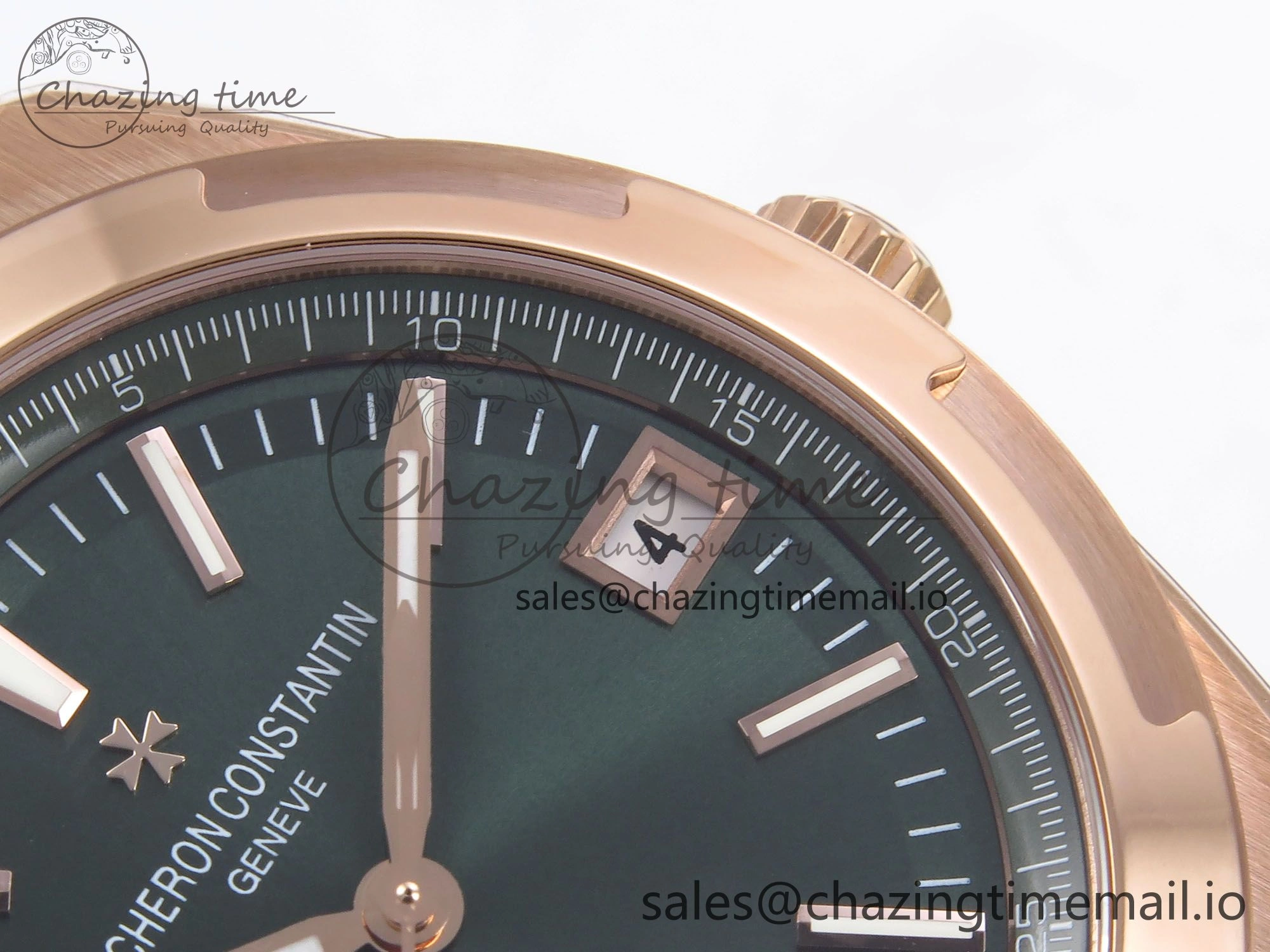 Overseas 4500V RG 8F 1:1 Best Edition Green Dial on RG Bracelet A5100