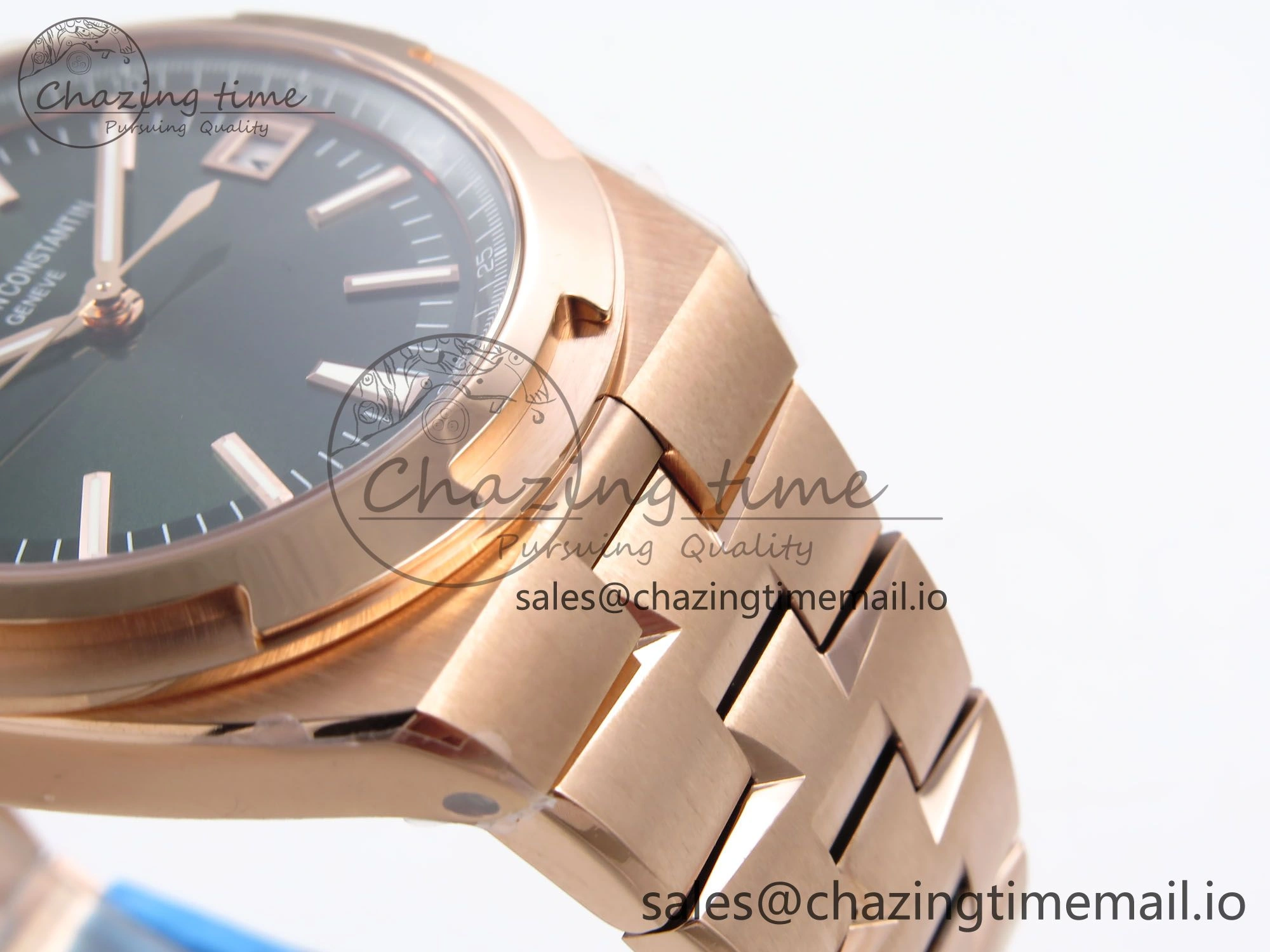 Overseas 4500V RG 8F 1:1 Best Edition Green Dial on RG Bracelet A5100