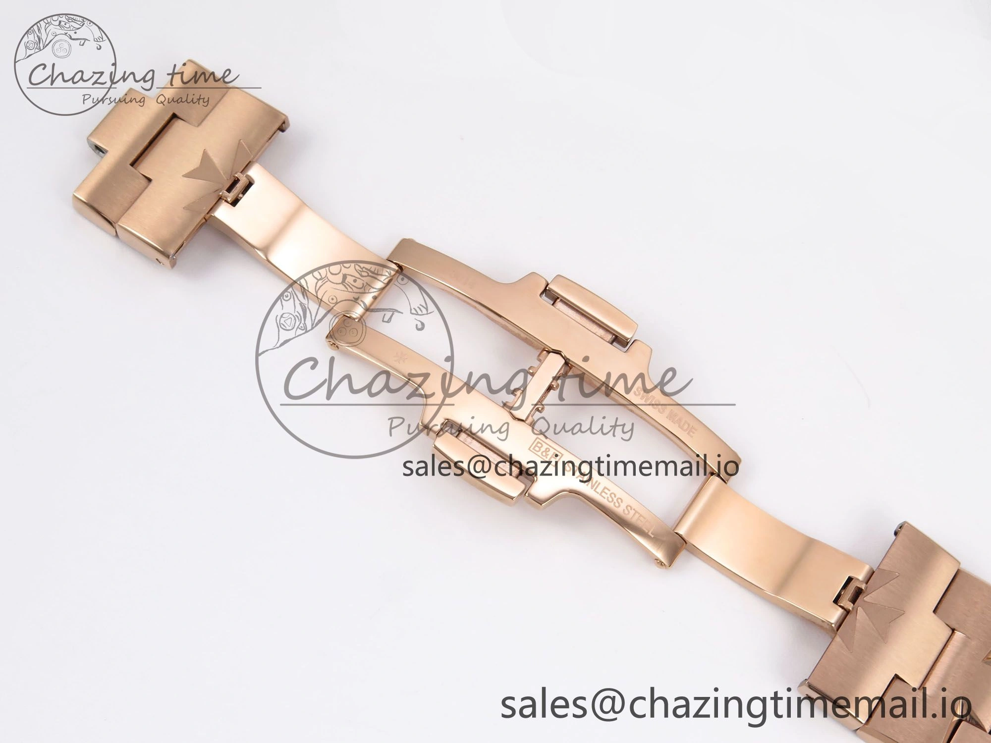 Overseas 4500V RG 8F 1:1 Best Edition White Dial on RG Bracelet A5100