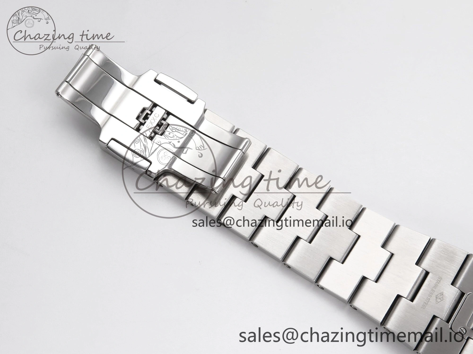 Overseas 4500V SS 8F 1:1 Best Edition Green Dial on SS Bracelet A5100