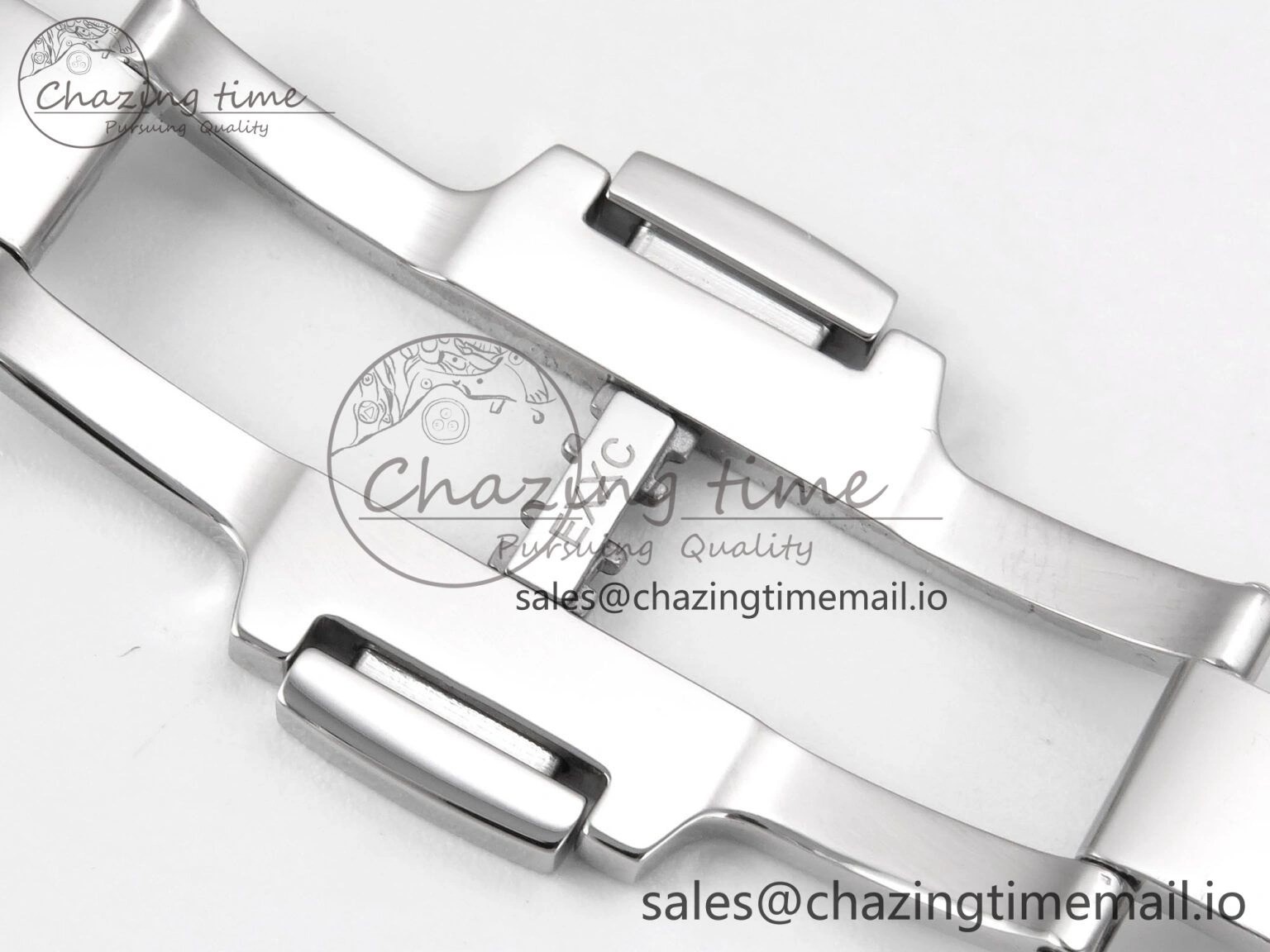 Overseas 4500V SS 8F 1:1 Best Edition Green Dial on SS Bracelet A5100