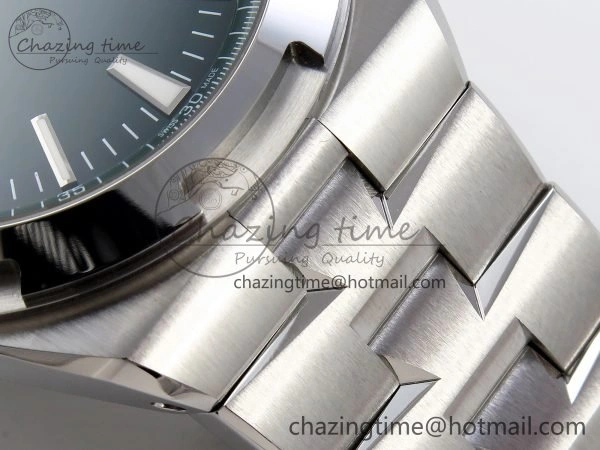 Overseas 4500V SS MKSF 1:1 Best Edition Green Dial on SS Bracelet A5100