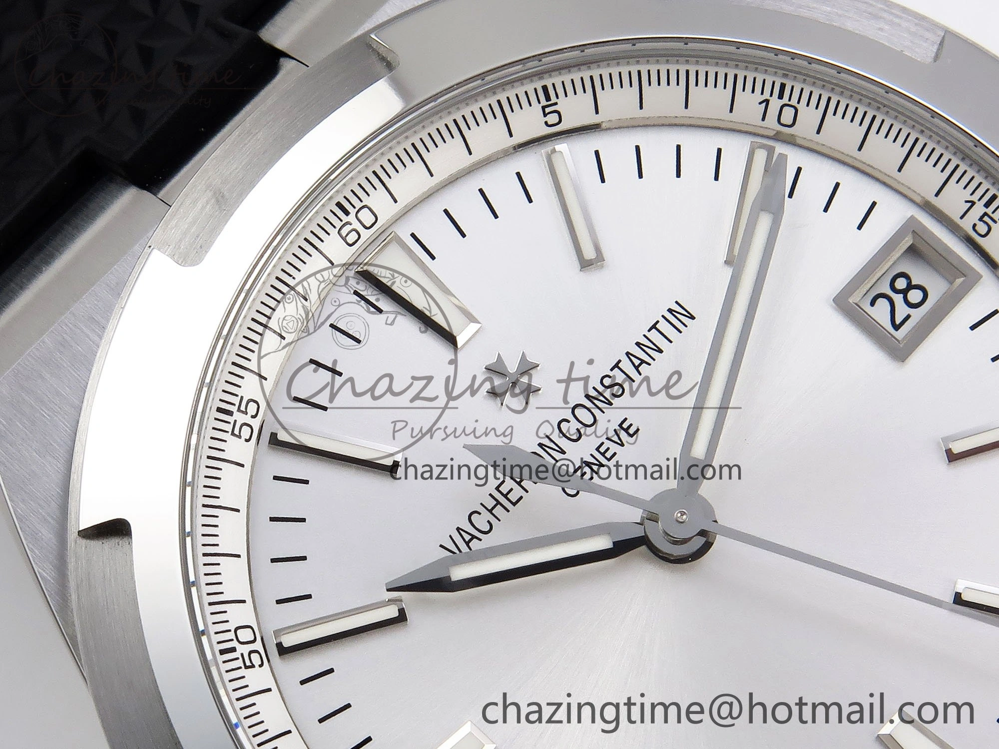 Overseas 4500V SS MKSF 1:1 Best Edition White Dial on Black Rubber Strap A5100