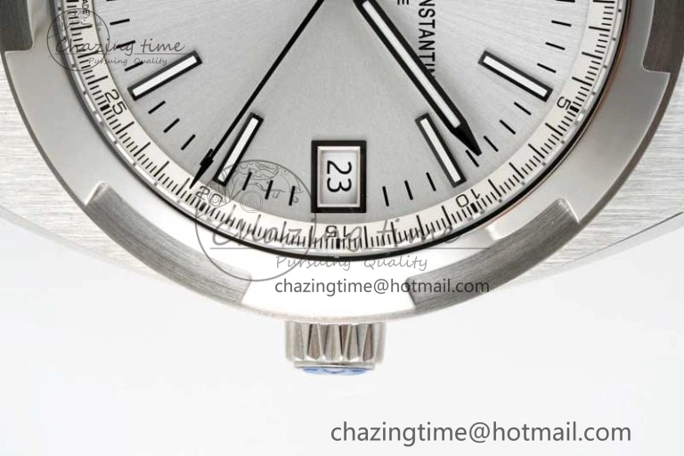 Overseas 4500V SS ZF 1:1 Best Edition Silver Dial on Black Rubber Strap A5100