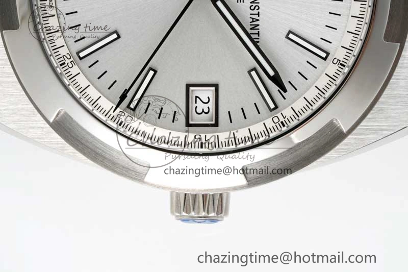 Overseas 4500V SS ZF 1:1 Best Edition Silver Dial on Black Rubber Strap A5100