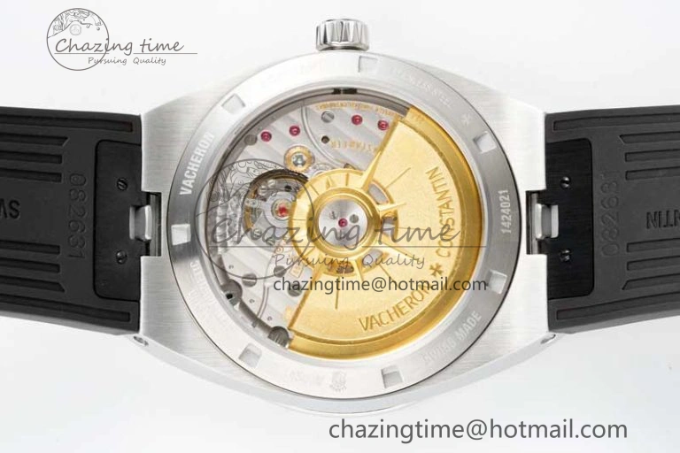 Overseas 4500V SS ZF 1:1 Best Edition Silver Dial on Black Rubber Strap A5100