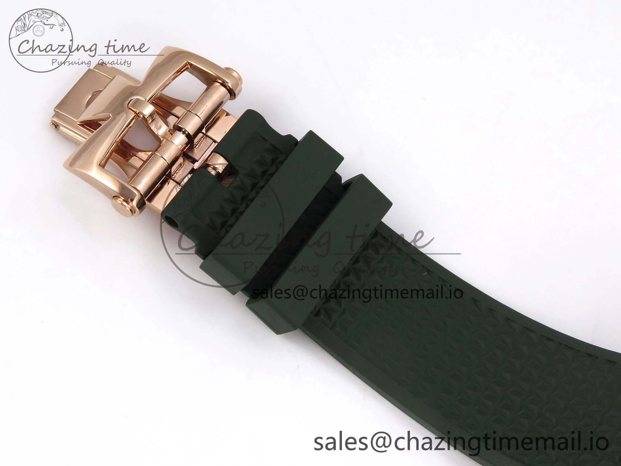 Overseas 4520V RG 8F Best Edition Green Dial On Green Rubber Strap A5100
